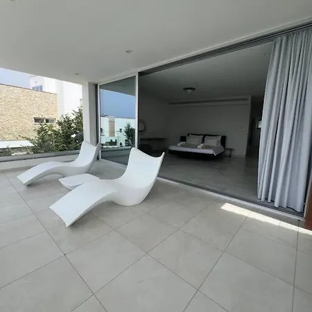 Villa Signature By Mv